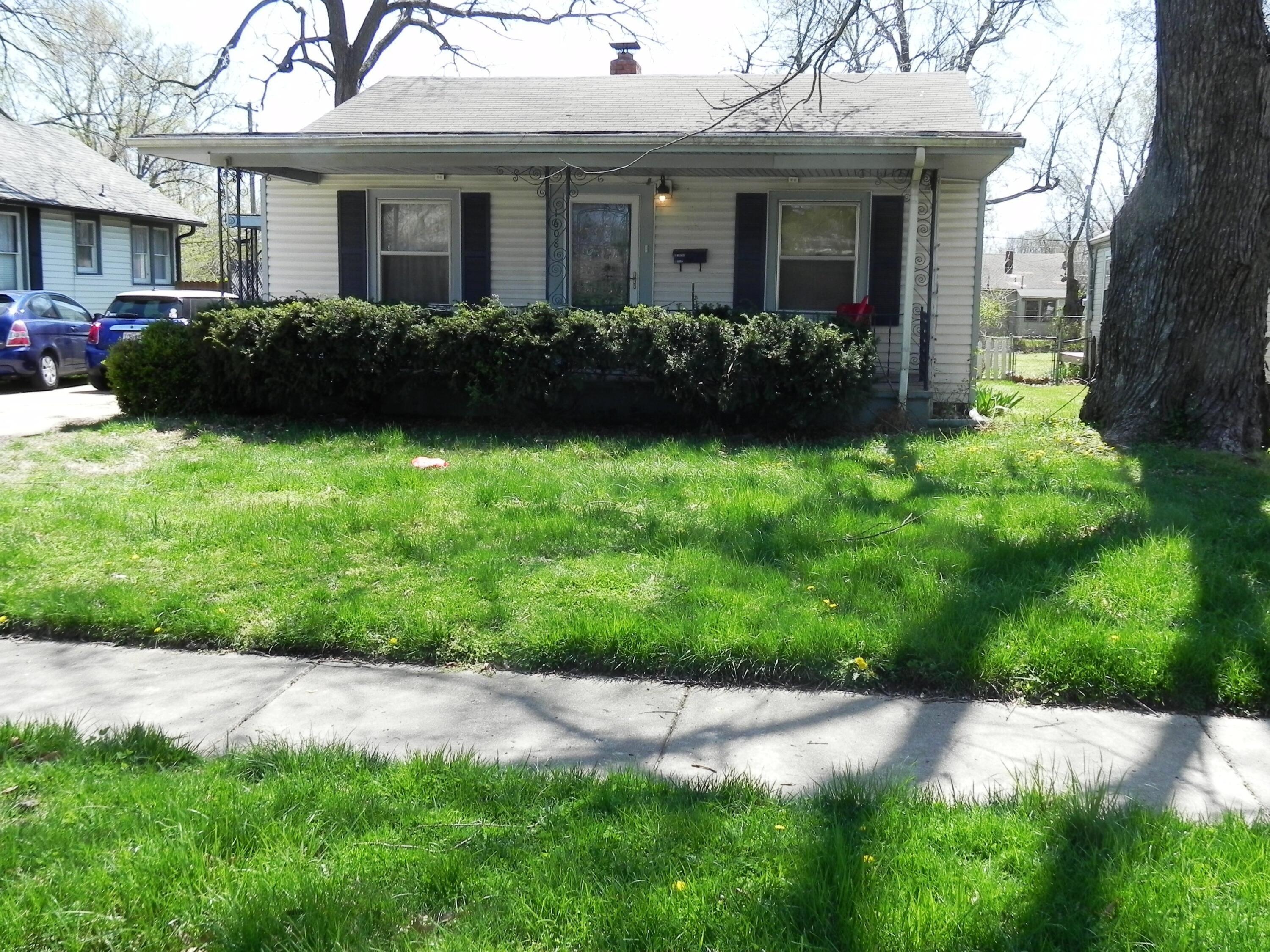 E Commercial St, Springfield, MO 65803