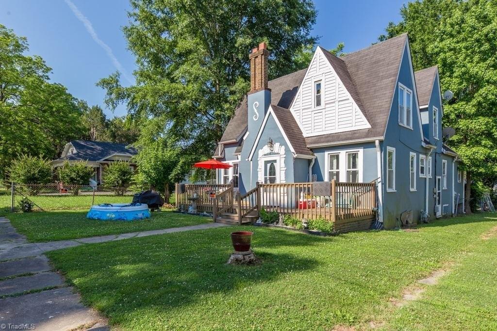Elliott Dr, Thomasville, NC 27360