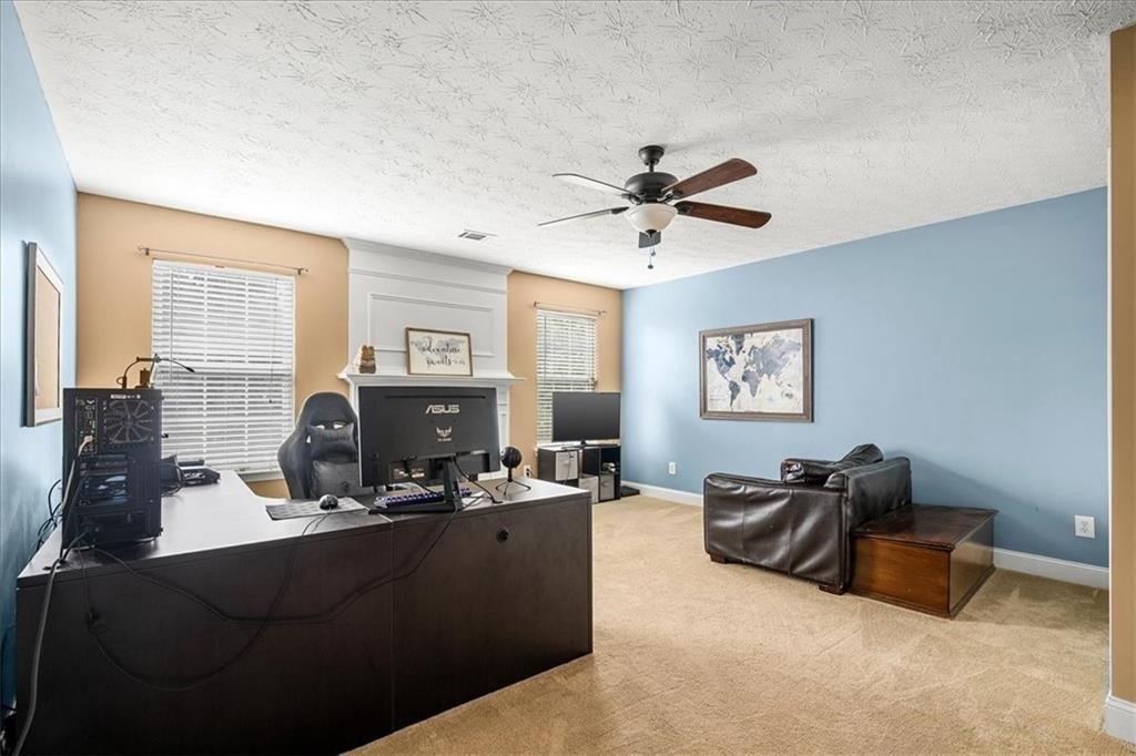 Berry Ridge Ln, Buford, GA 30519