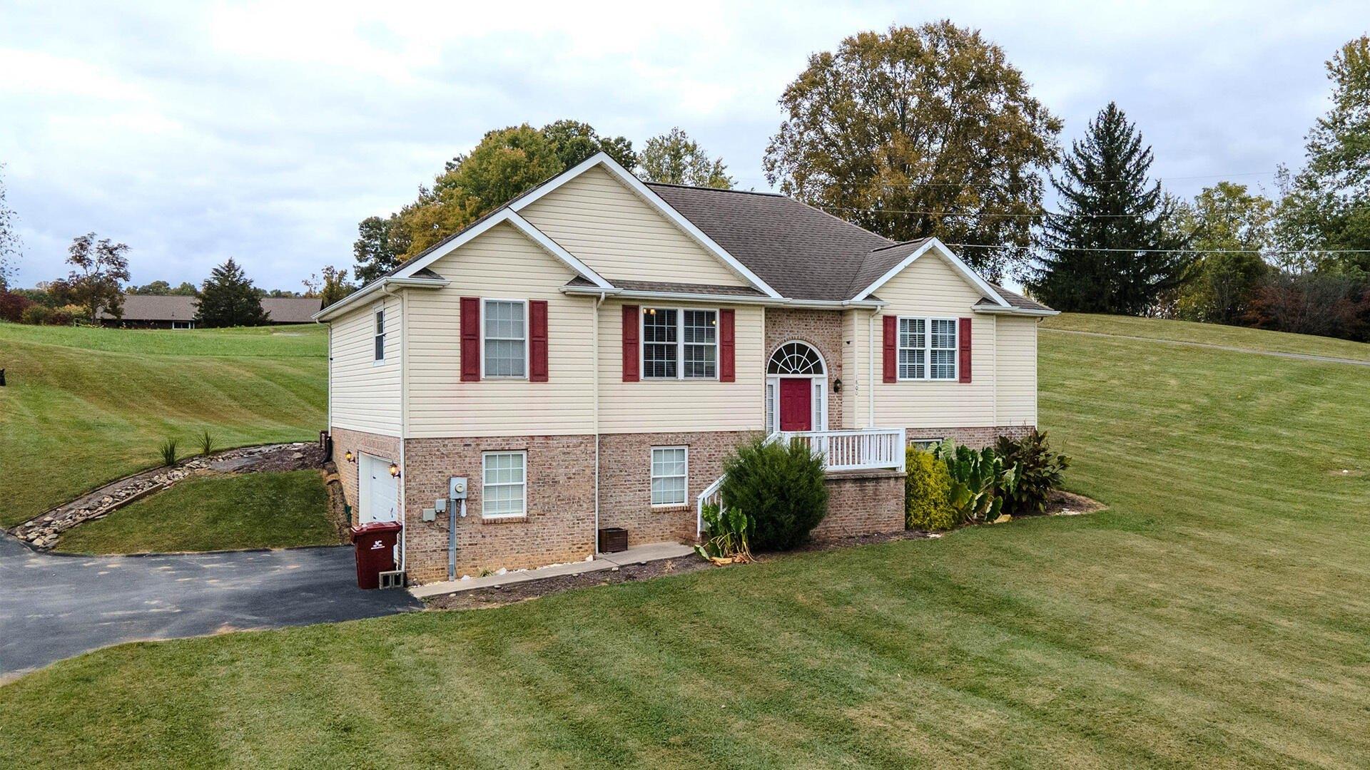 Brook Hollow Rd, Johnson City, TN 37604
