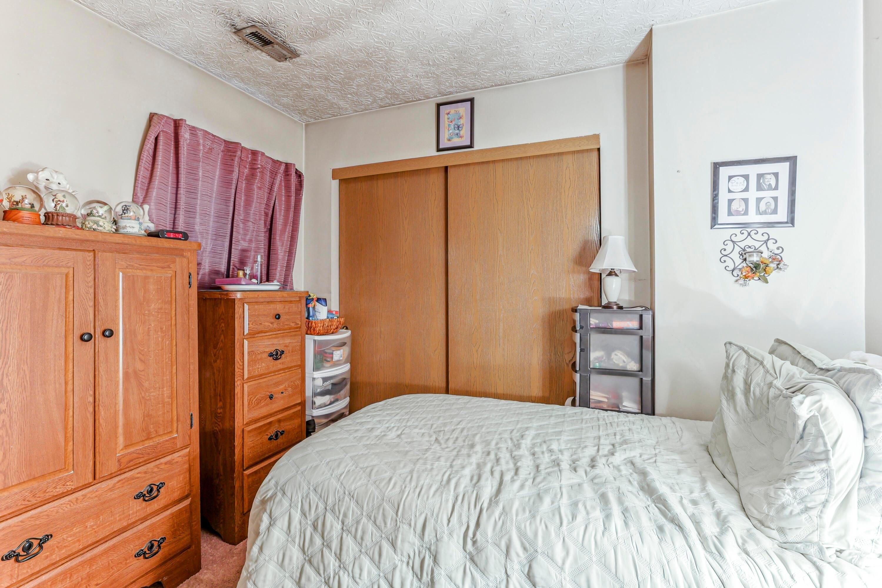 Kensington Glen Dr, Canal Winchester, OH 43110