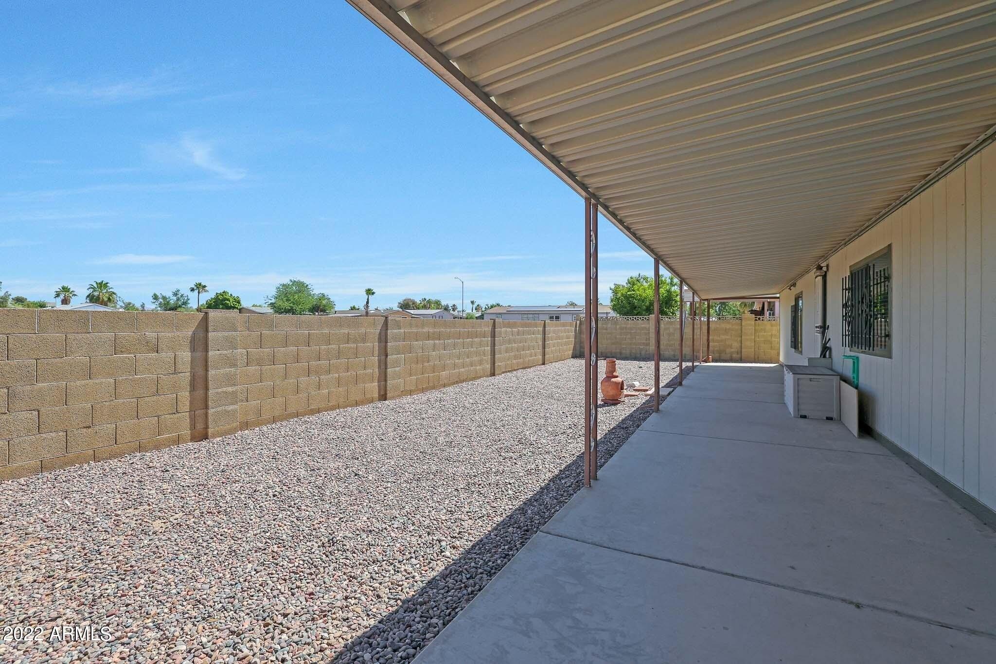 E Oraibi Dr, Phoenix, AZ 85050