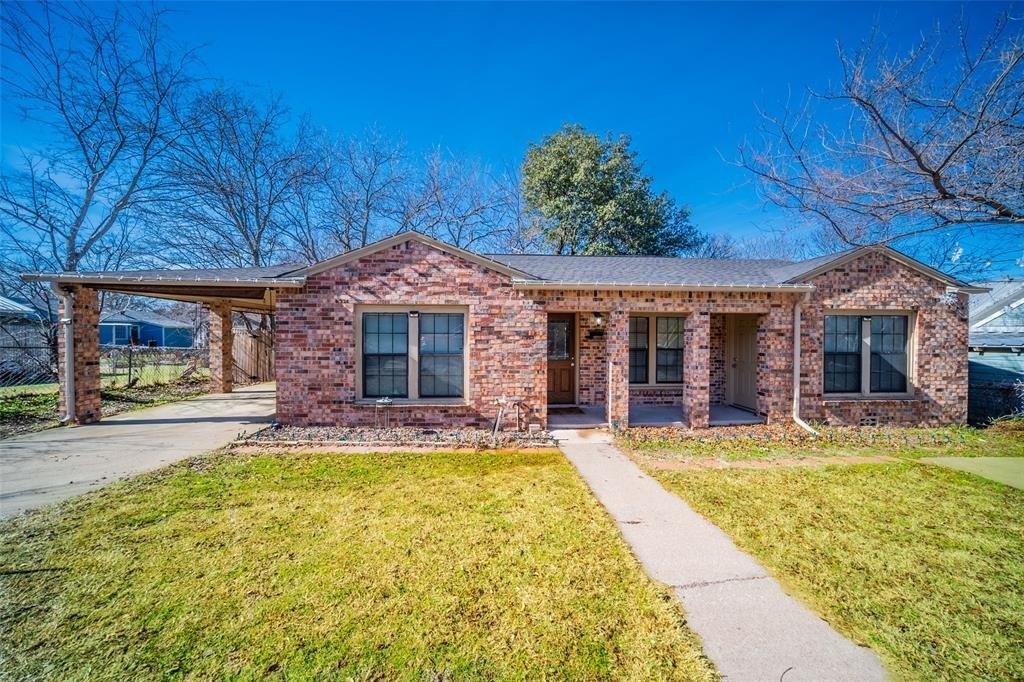 S Brazos St, Weatherford, TX 76086