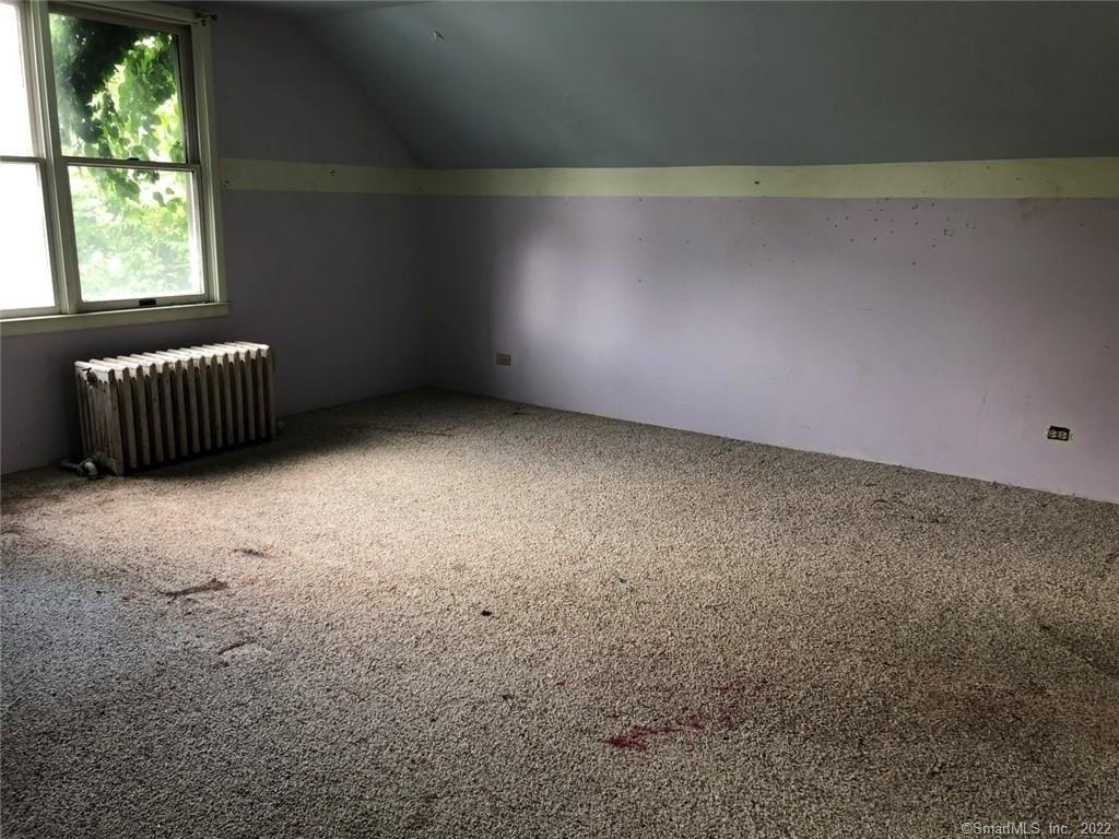 Farview Ave, Wolcott, CT 06716