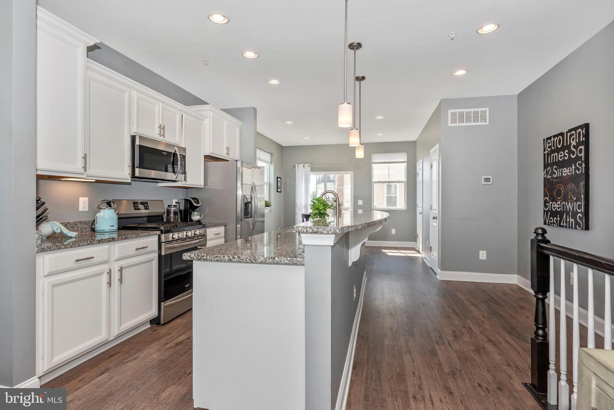 Brengle Dr, Frederick, MD 21701