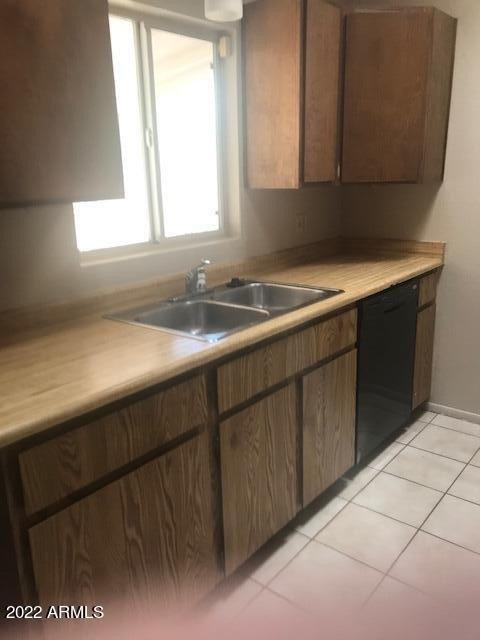 E Sandra Ter, Phoenix, AZ 85022
