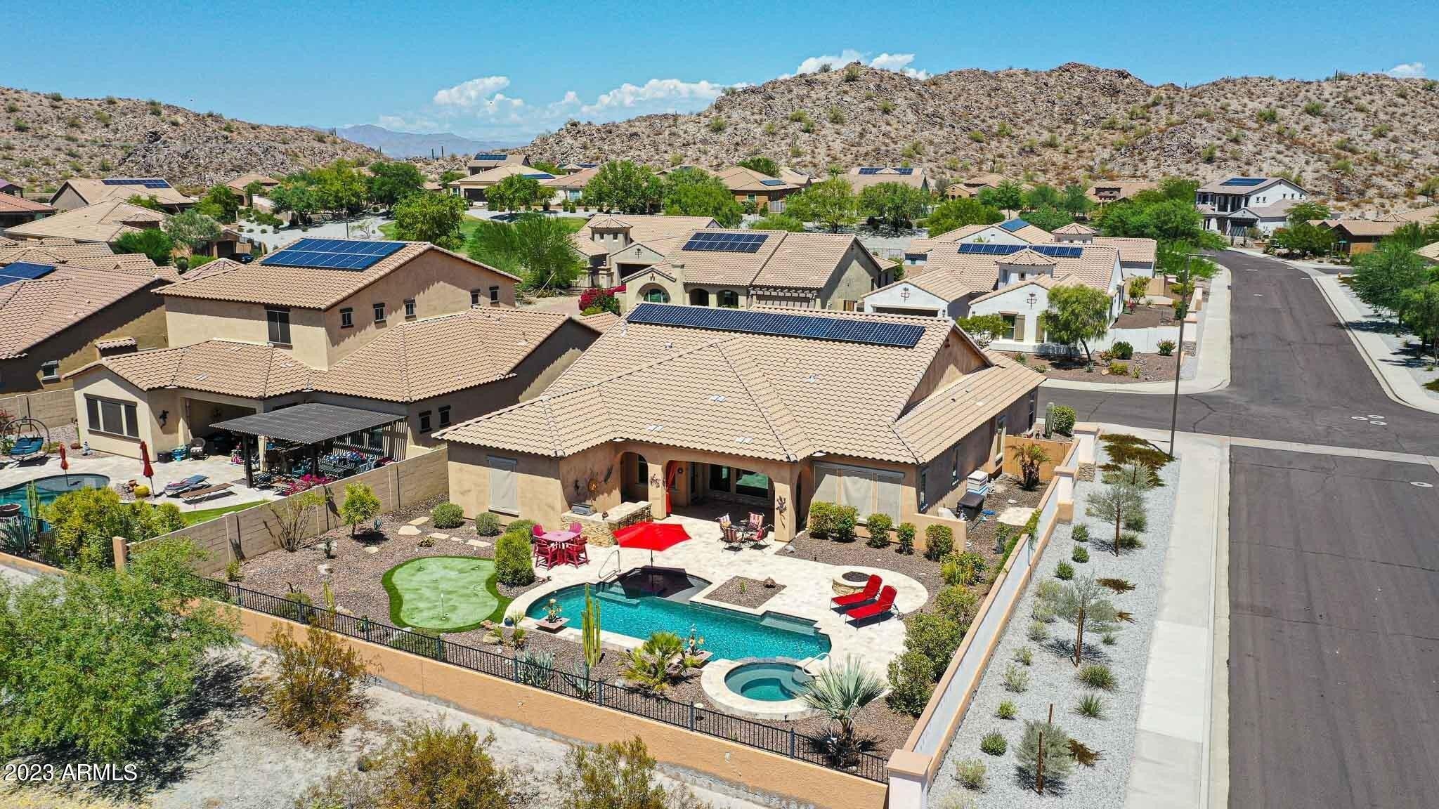 W Thistle Landing Dr, Goodyear, AZ 85338