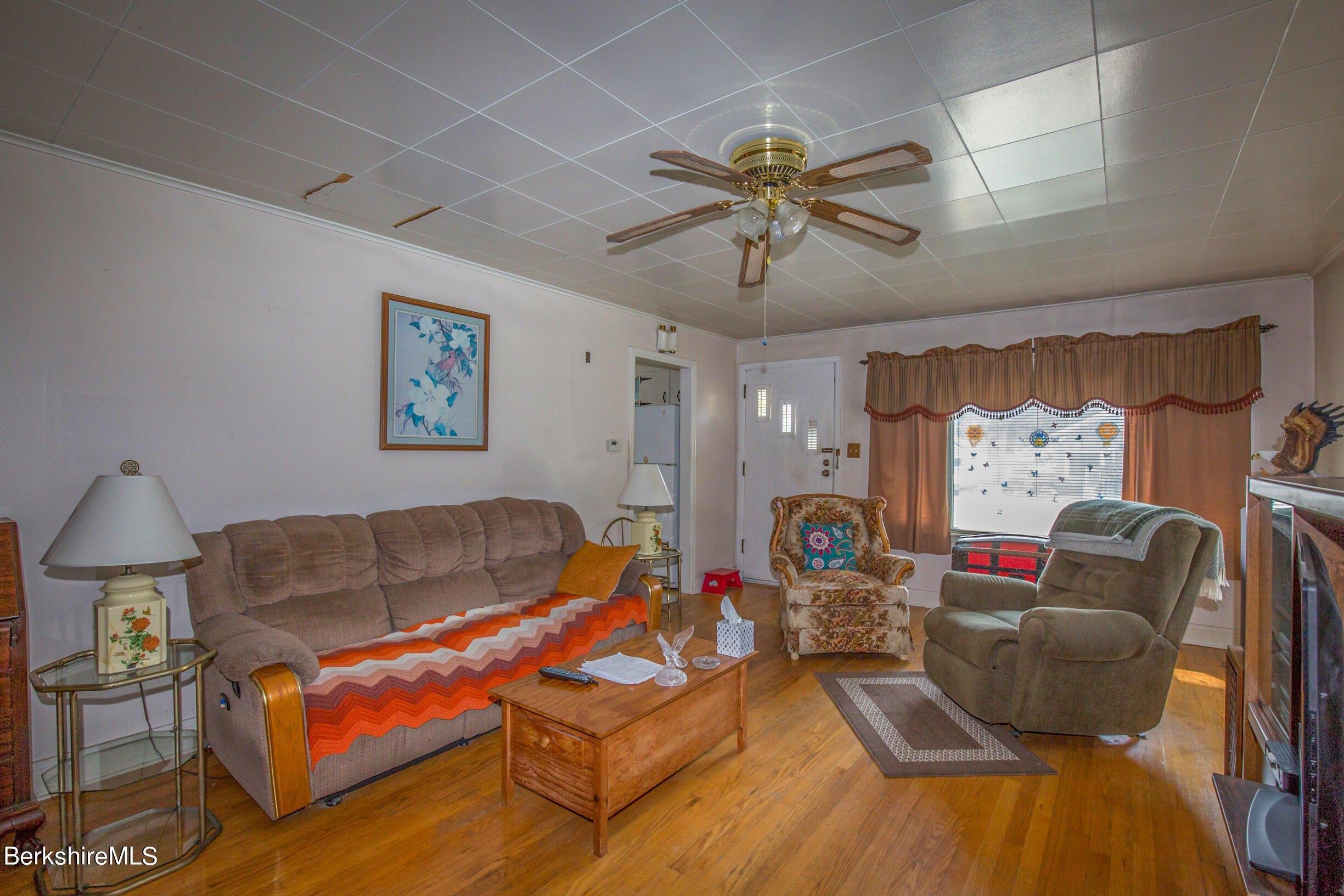 W Housatonic St, Pittsfield, MA 01201