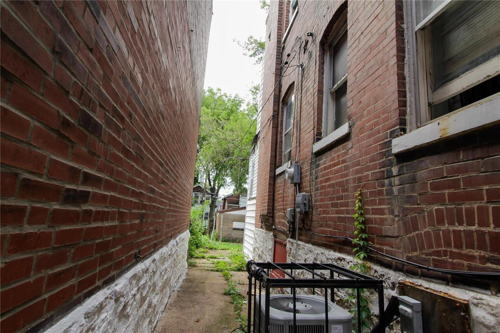 Pennsylvania Ave, Saint Louis, MO 63118