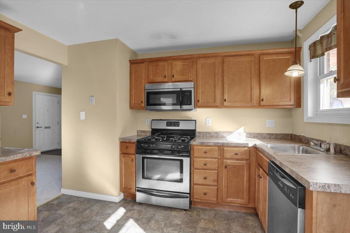 New Holland Rd, Reading, PA 19607