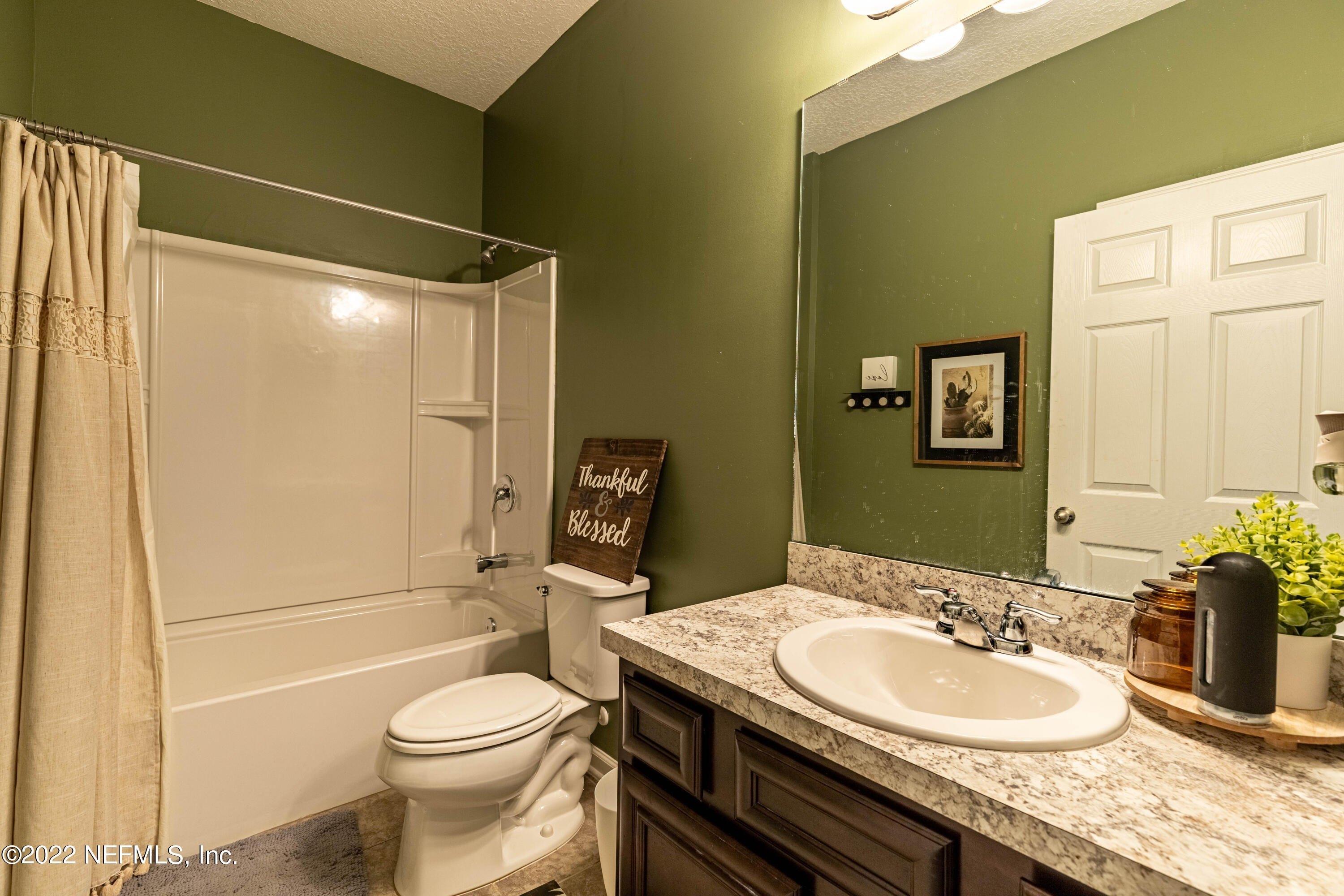 Carson Lake Dr W, Jacksonville, FL 32221