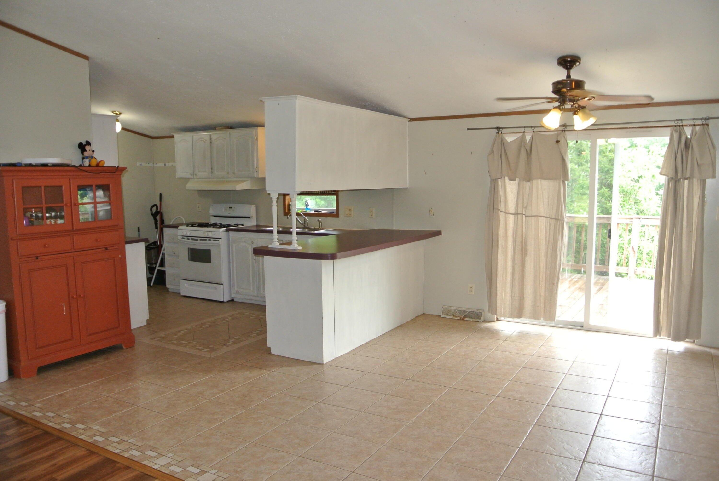 Vallandingham Rd, Dry Ridge, KY 41035