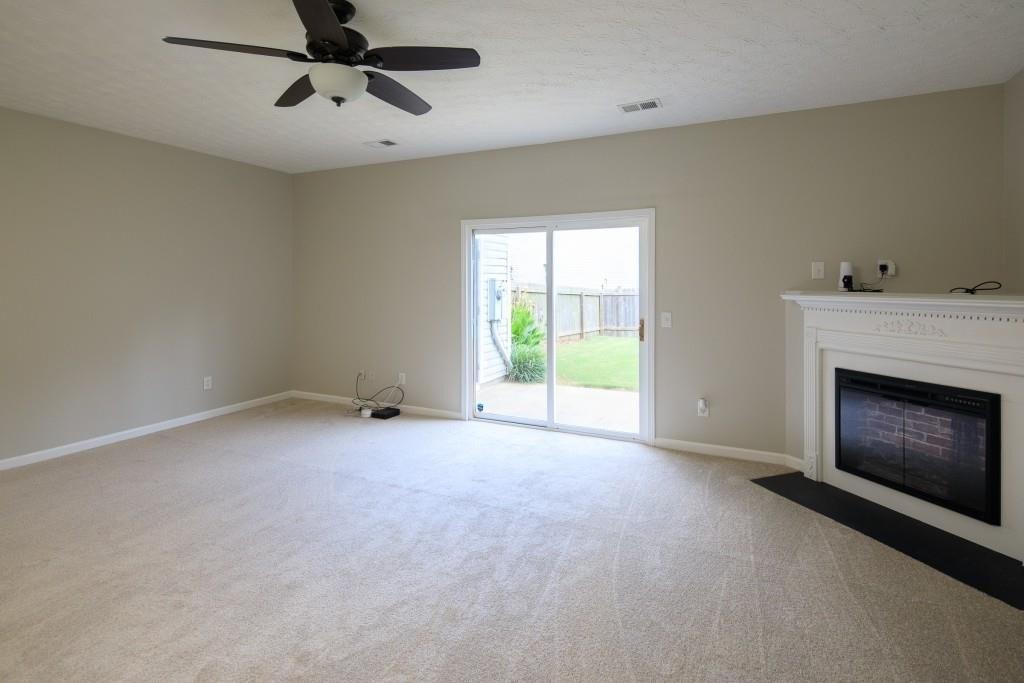 Pearl Chambers Dr, Dawsonville, GA 30534