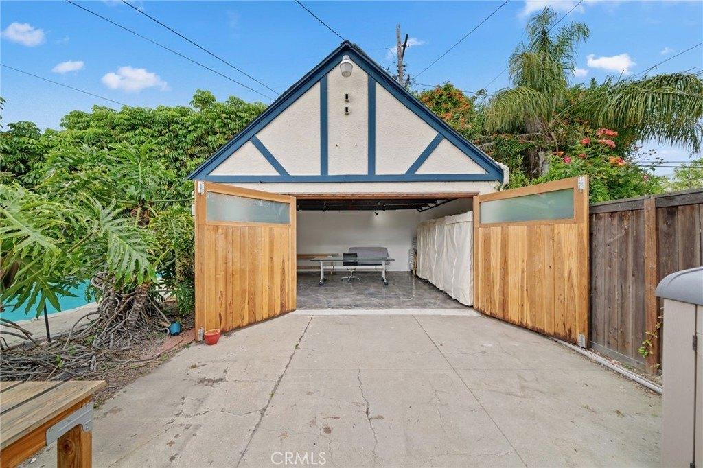 Eucalyptus Ave, Long Beach, CA 90806