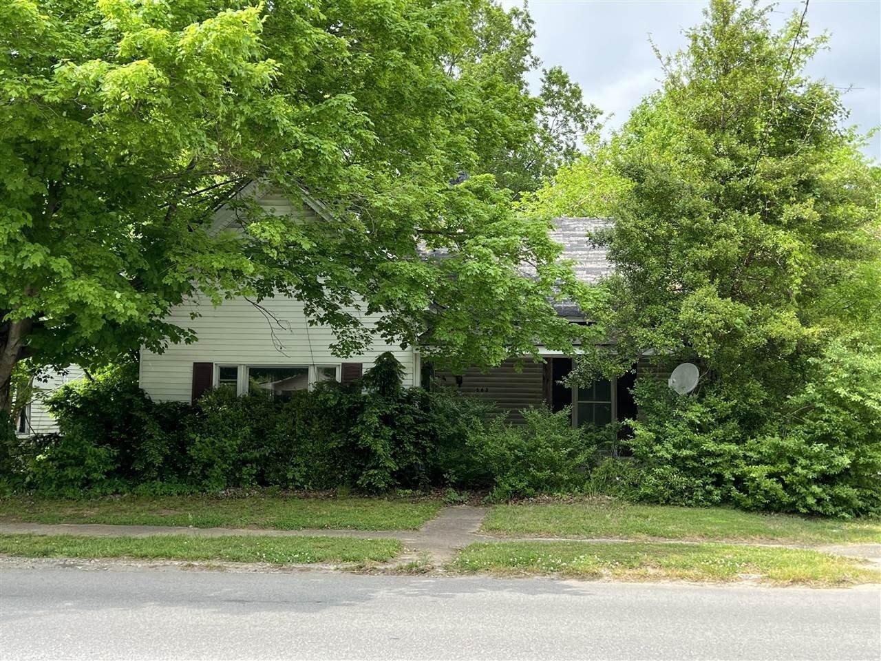 E 4th St, Russellville, KY 42276