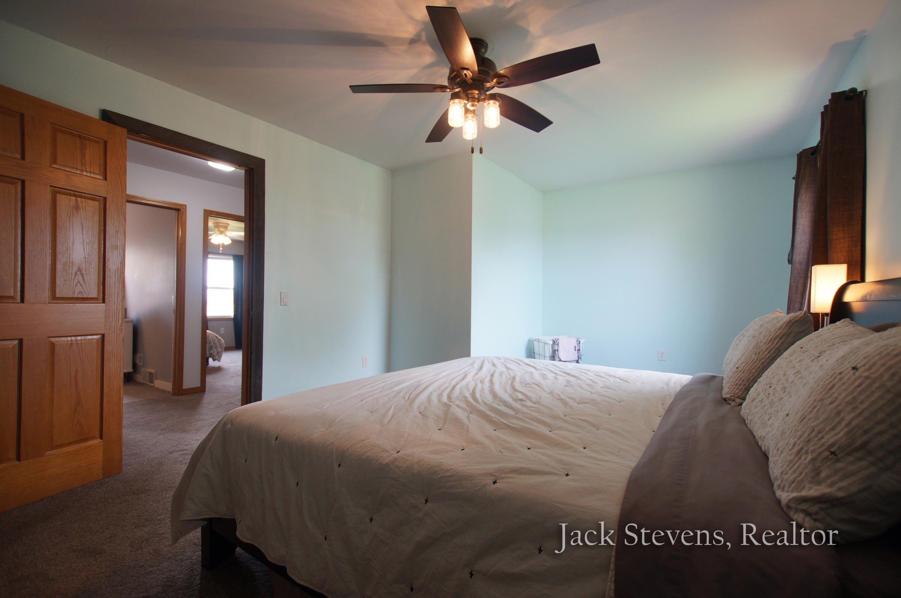 Swanson Rd, Ravenna, MI 49451