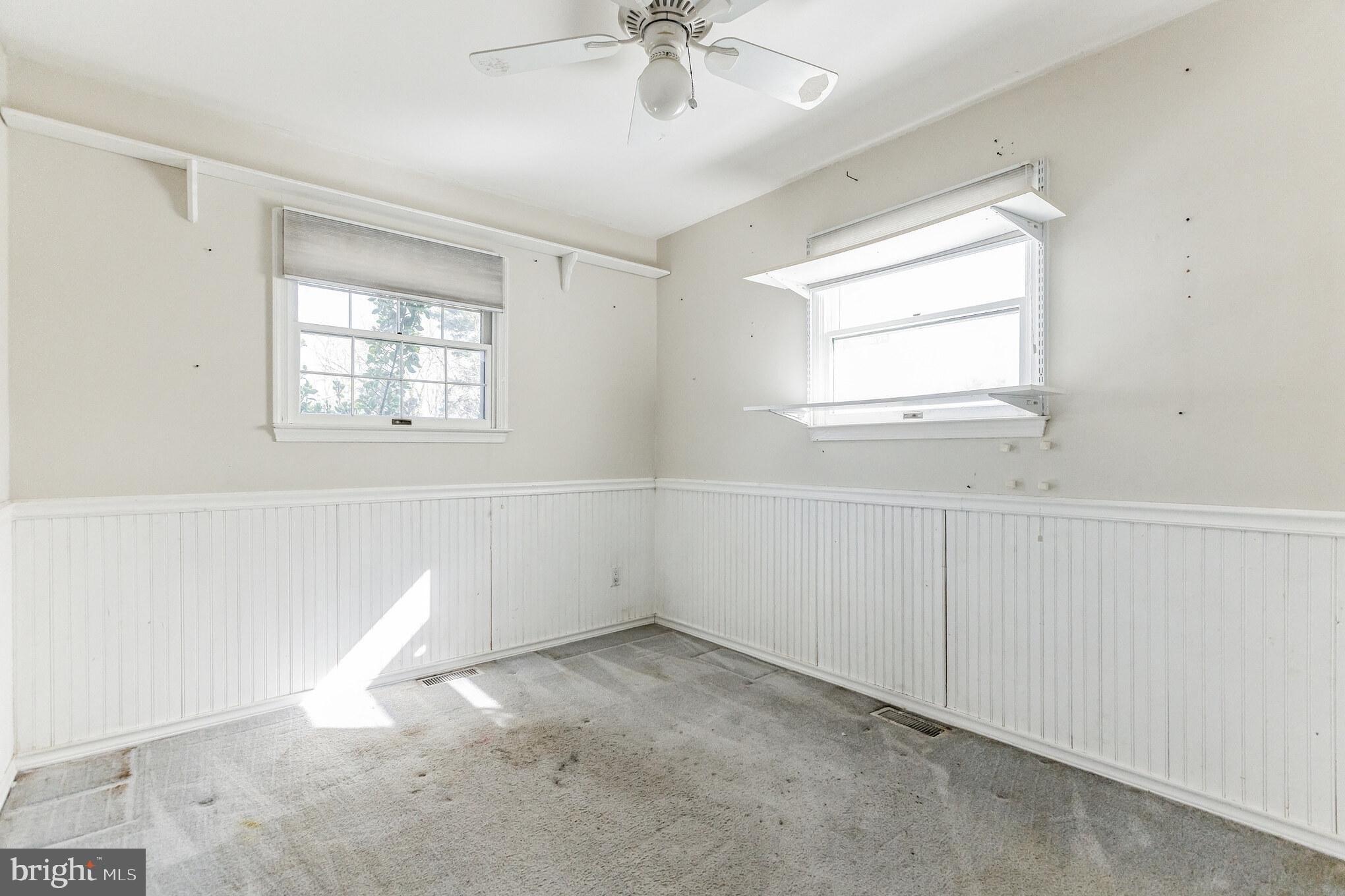 Cressmont Ave, Blackwood, NJ 08012