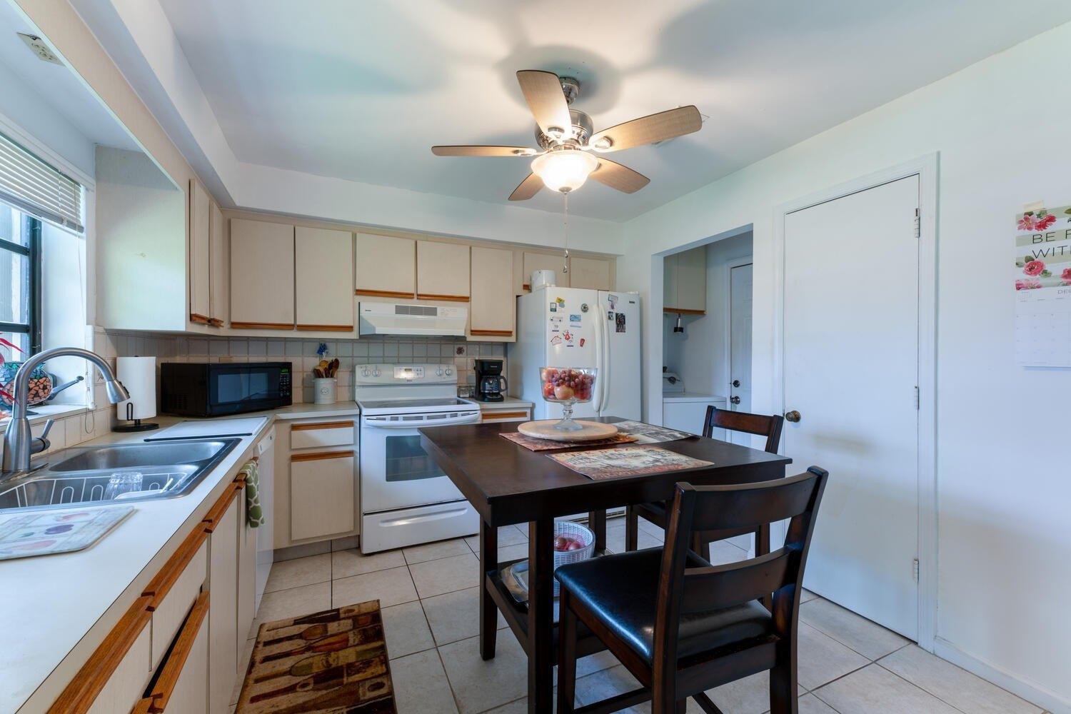 Storkwood Ter, Boynton Beach, FL 33436