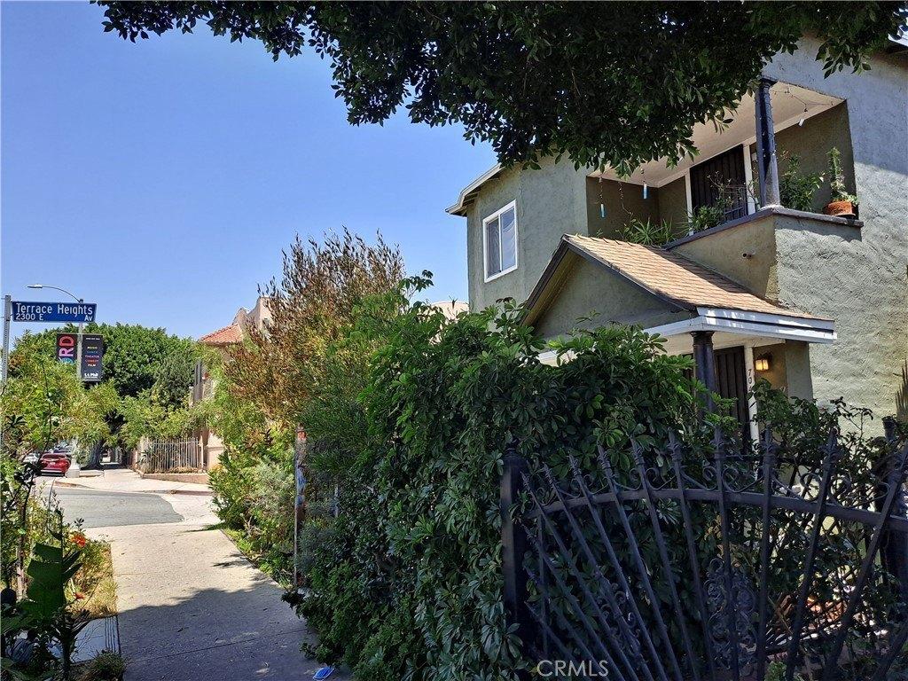 S Soto St, Los Angeles, CA 90023