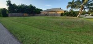 Evangeline Ave, Jupiter, FL 33458