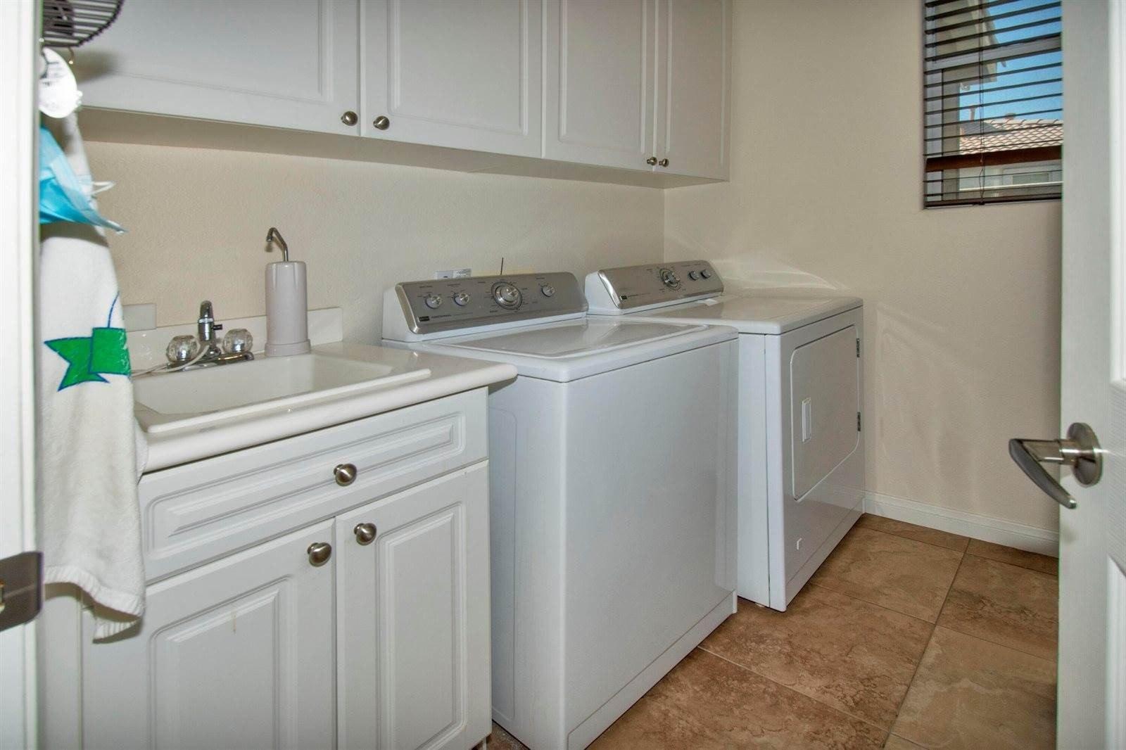Tivoli Ct, Indio, CA 92203