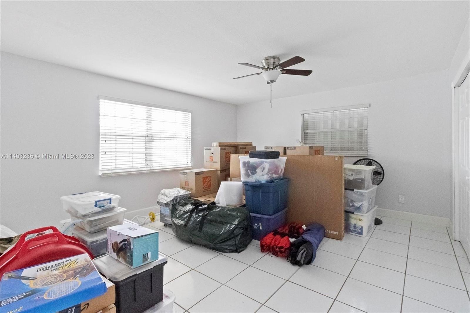 Nw 82nd Ct, Hialeah, FL 33015