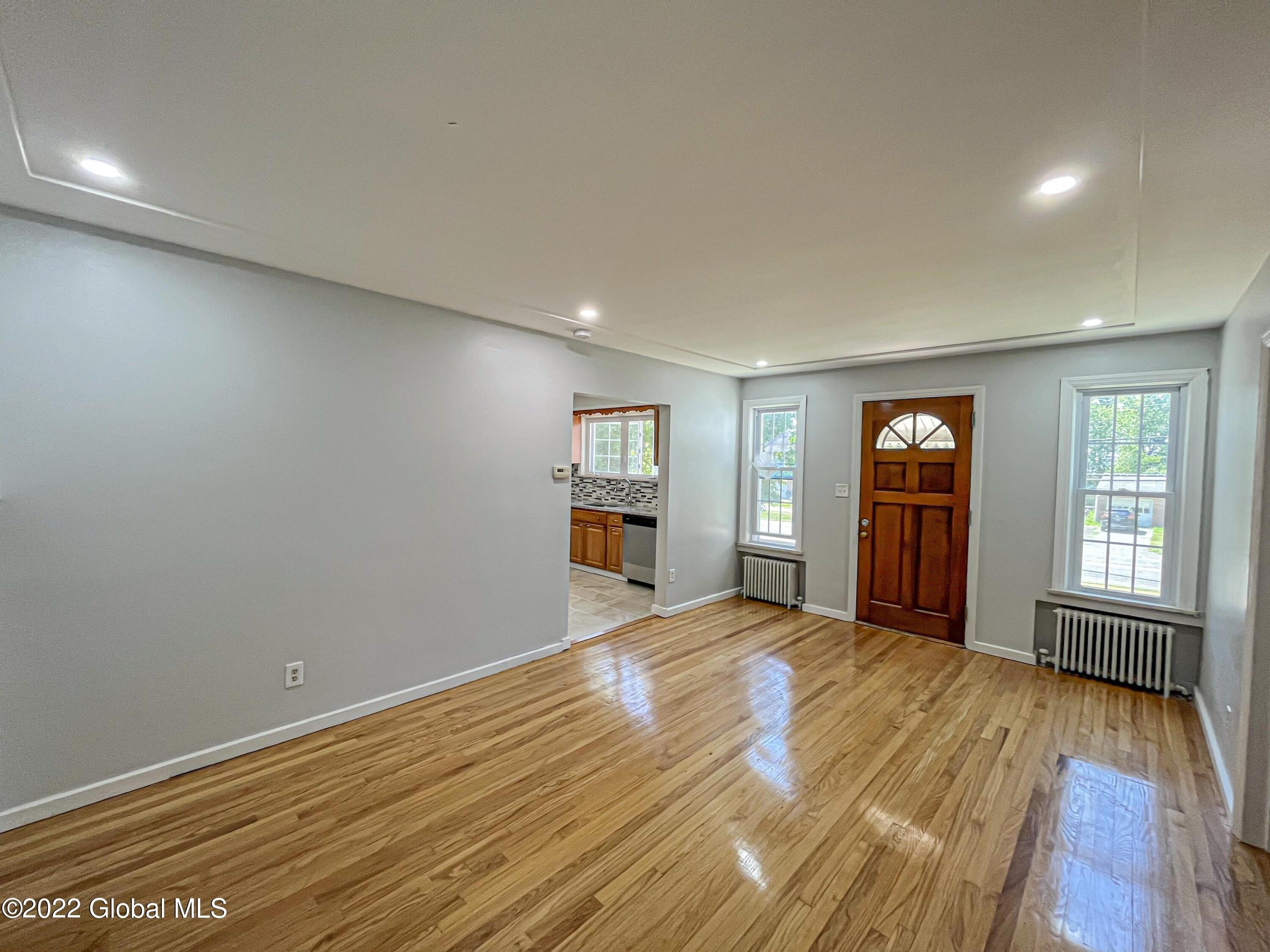 Shaker Rd, Albany, NY 12211