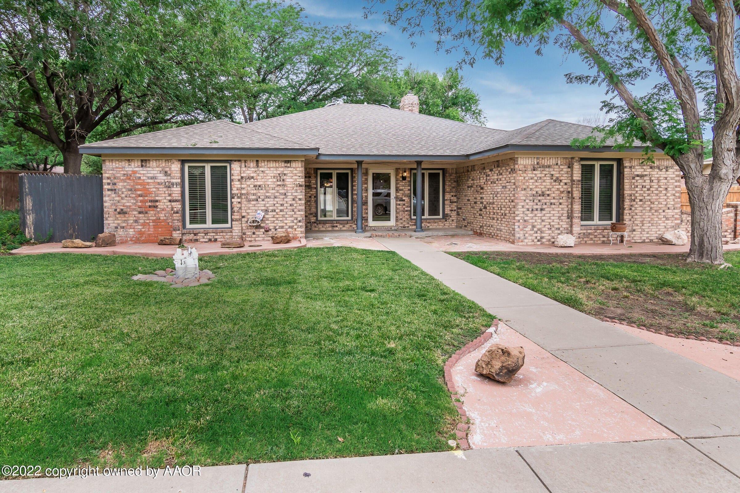 Dellwood Ln, Canyon, TX 79015