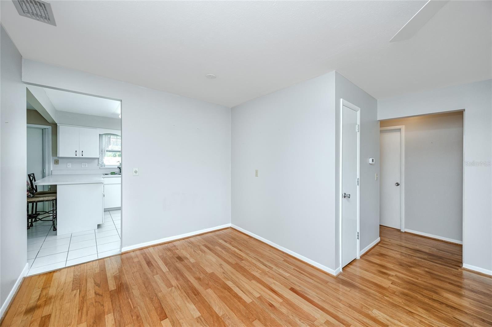 Lafayette N, Pinellas Park, FL 33781