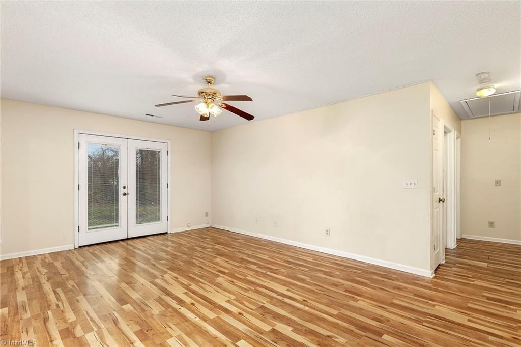 Tulip Ct, Greensboro, NC 27406