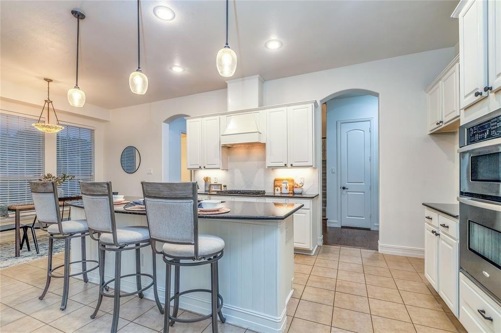 Castlewood Dr, Mckinney, TX 75071