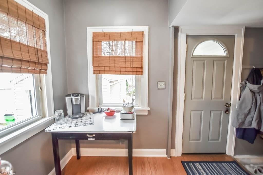 Werstler Ave Nw, North Canton, OH 44720