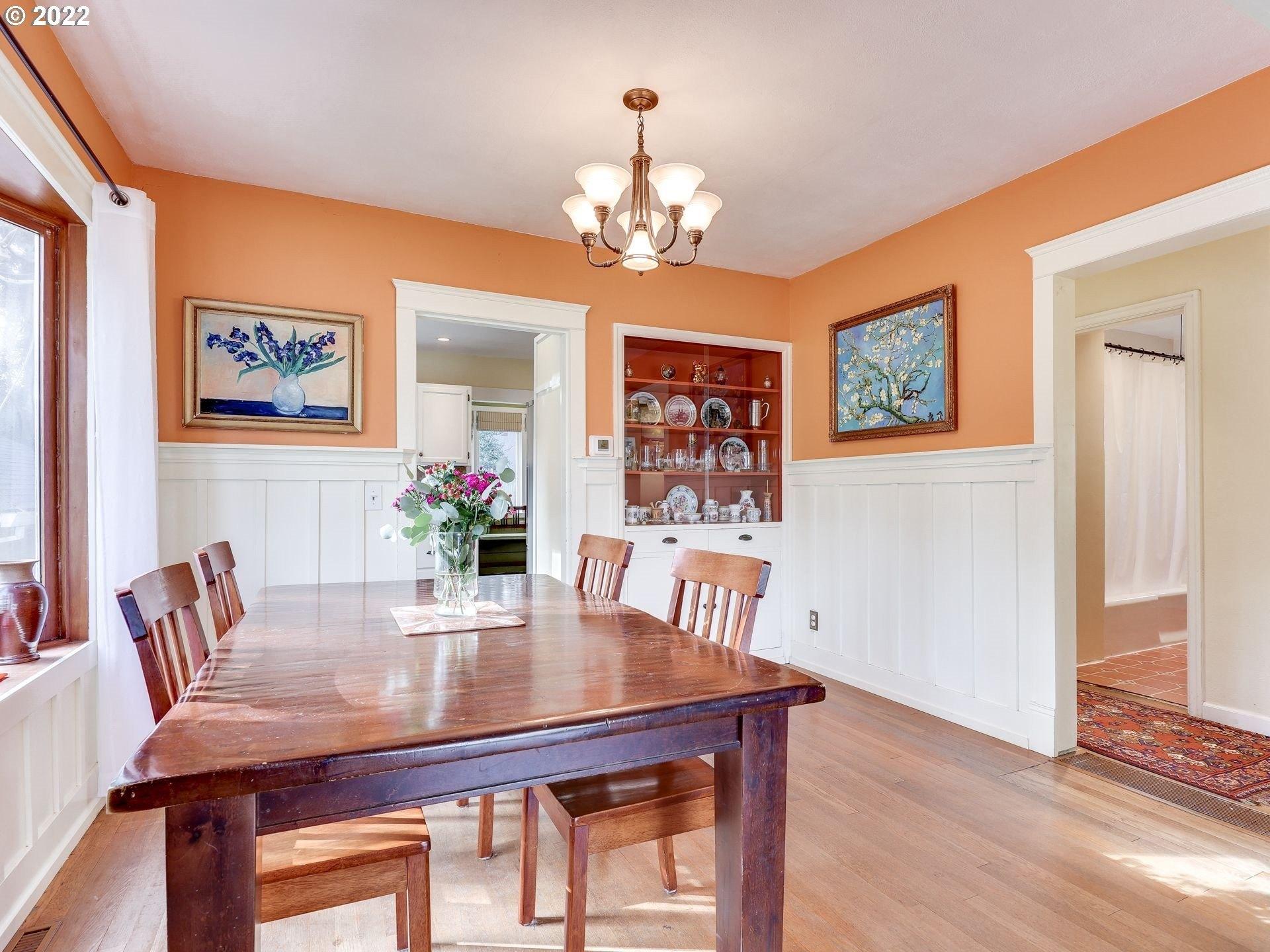 Sw Nevada Ct, Portland, OR 97219