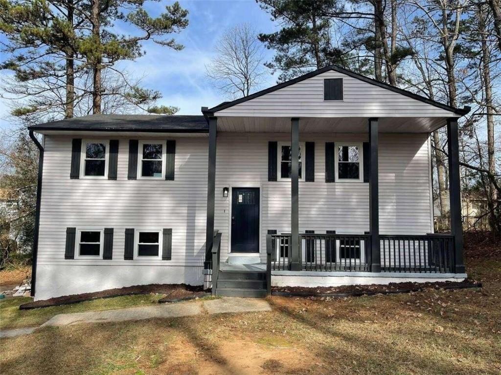 Demere Dr, Morrow, GA 30260