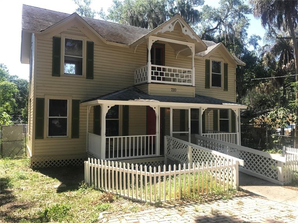 15th St E, Bradenton, FL 34208