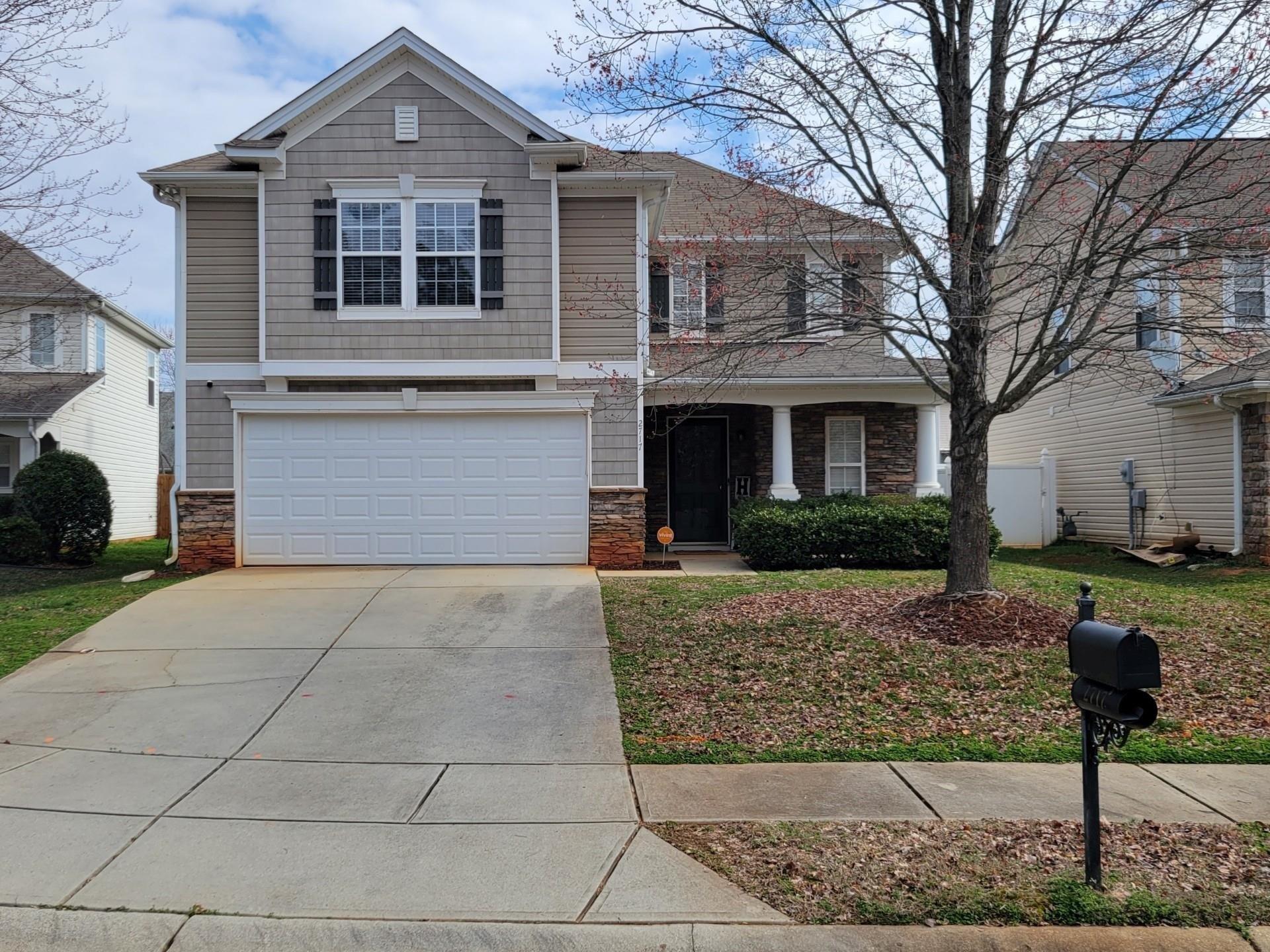 Markham Woods Ct, Charlotte, NC 28214