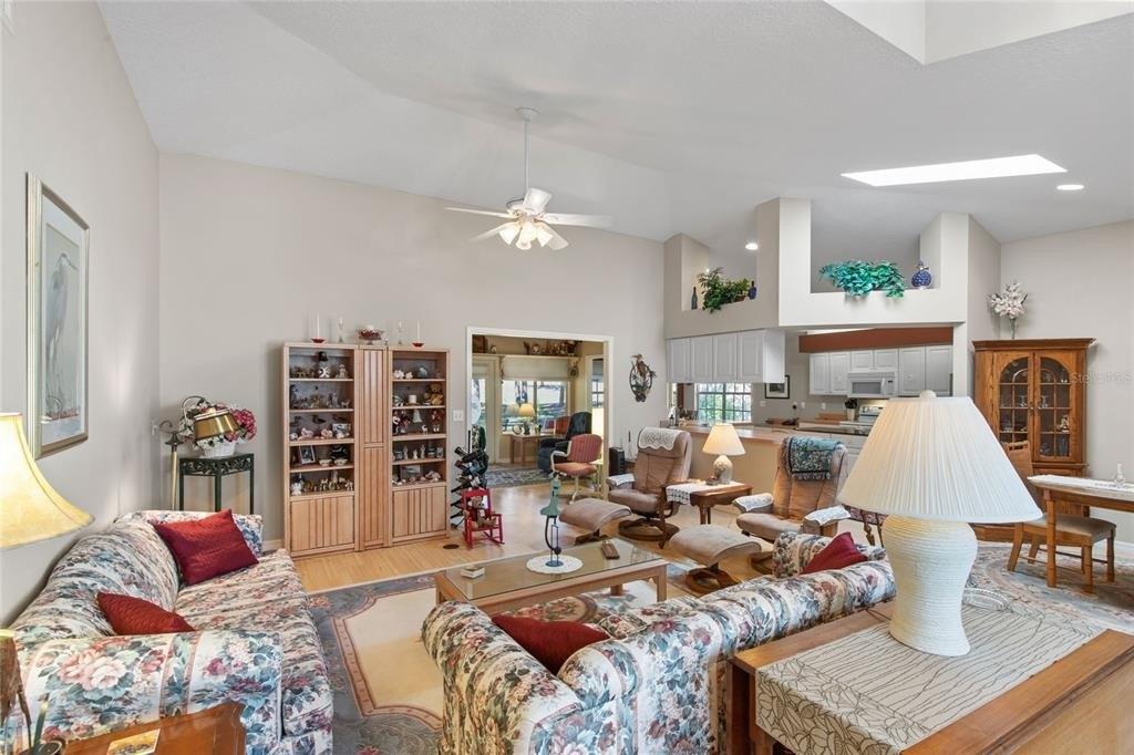 Juniper Way, Tavares, FL 32778