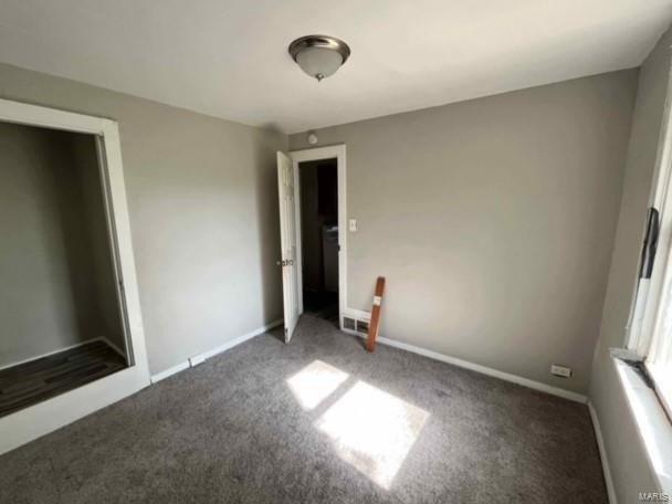 Marvin Ave, Saint Louis, MO 63135