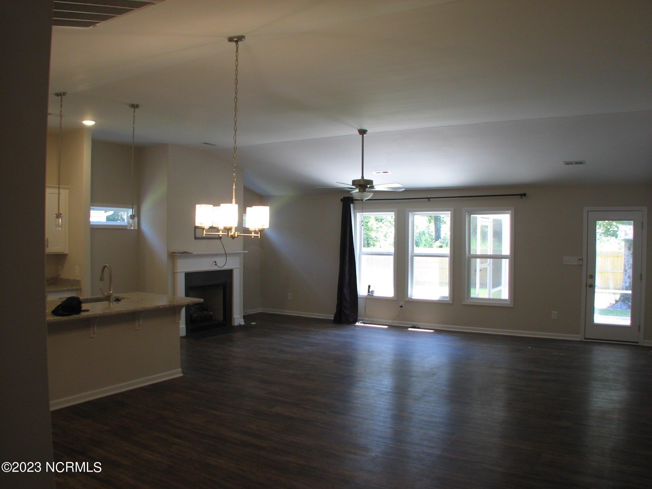 Odham Ln, New Bern, NC 28562
