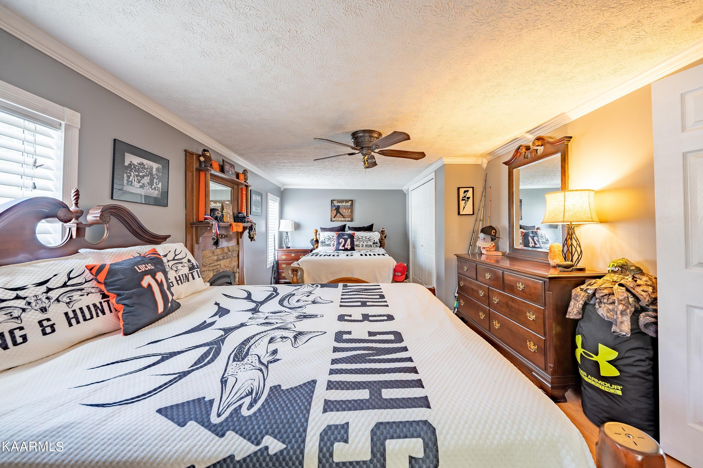 Adcock Rd, Harriman, TN 37748