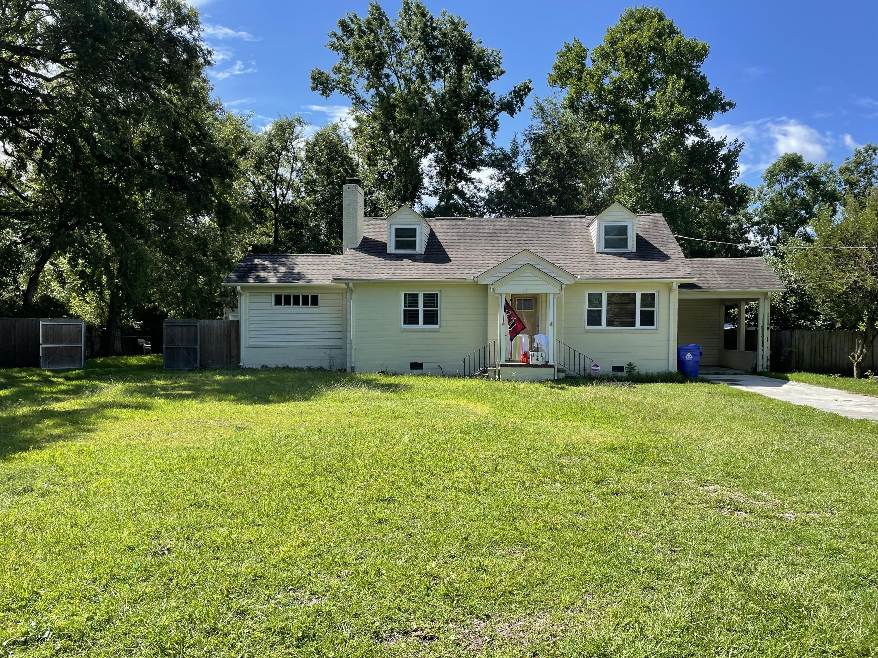Mchenry Ave, Charleston, SC 29412