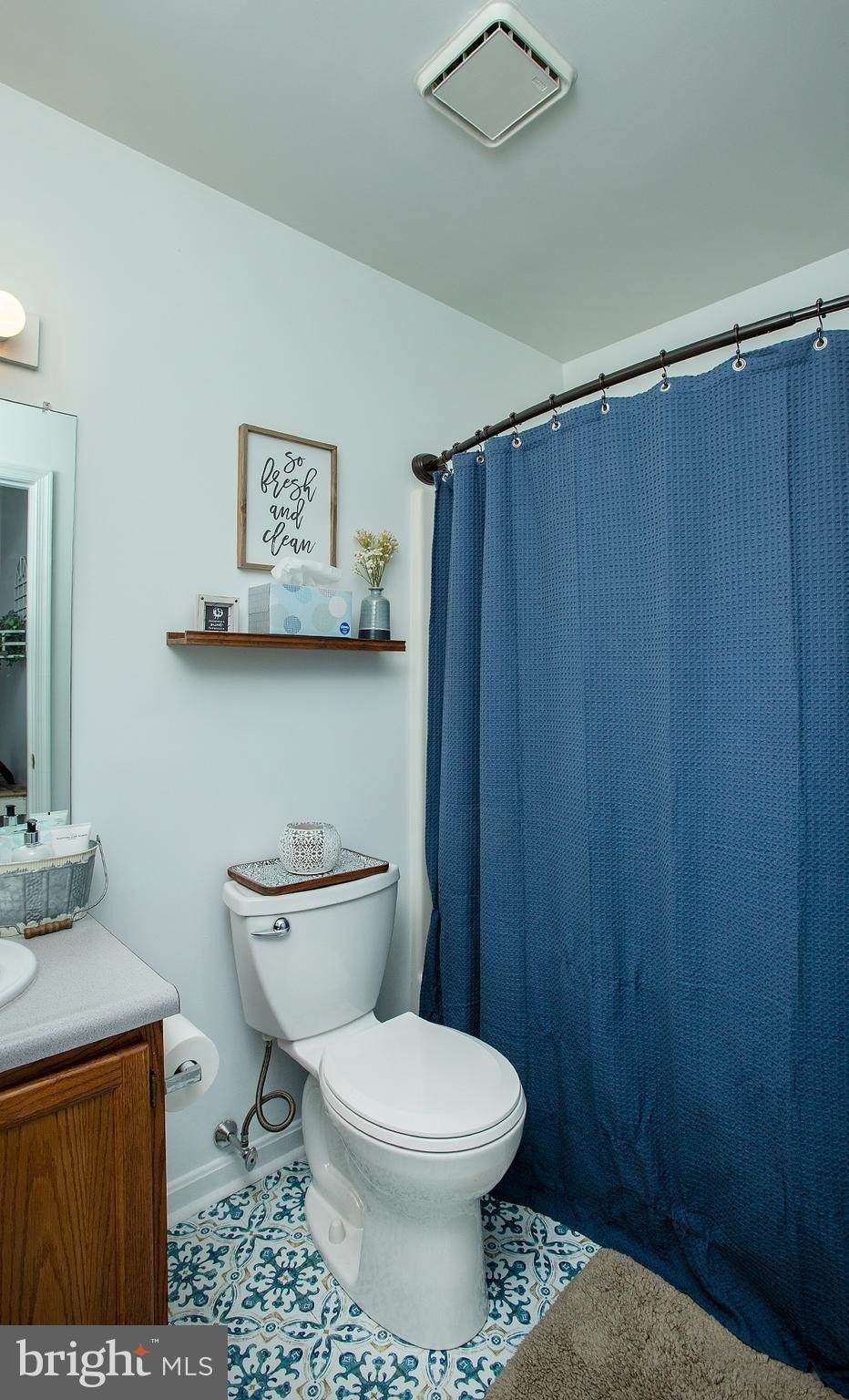 S Highlands Cir, Harrisburg, PA 17111