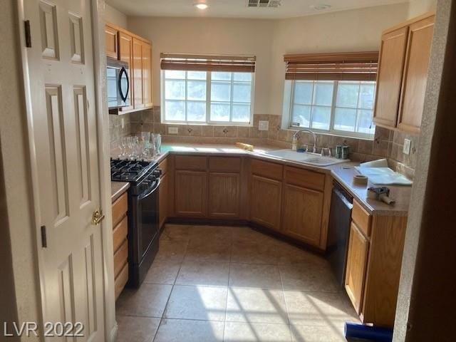 Manor Stone St, North Las Vegas, NV 89081