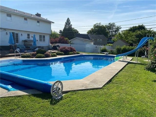 Liberty St, Emmaus, PA 18049