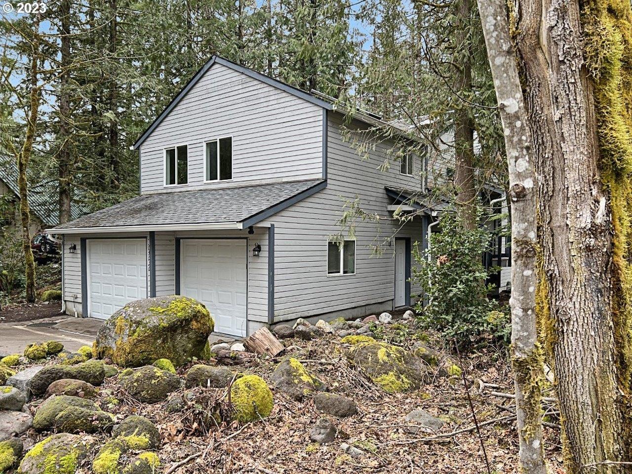 E Sandy River Ln, Rhododendron, OR 97049