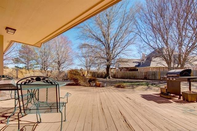 N Forest Ridge Blvd, Broken Arrow, OK 74014