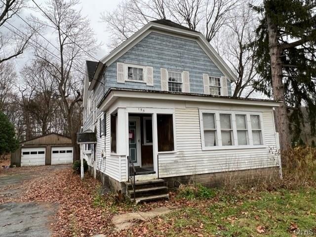 Merritt Ave, Syracuse, NY 13207