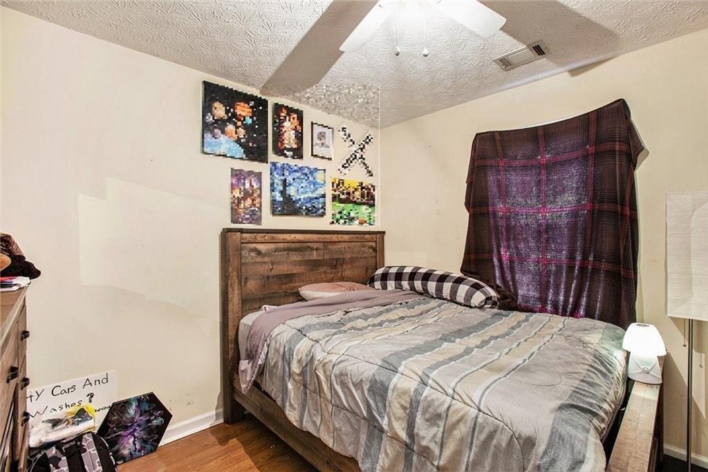 Camelot Dr, Cartersville, GA 30121