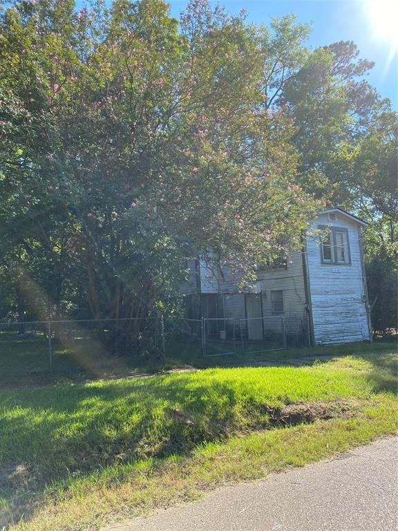 Lexington Ave, Shreveport, LA 71106