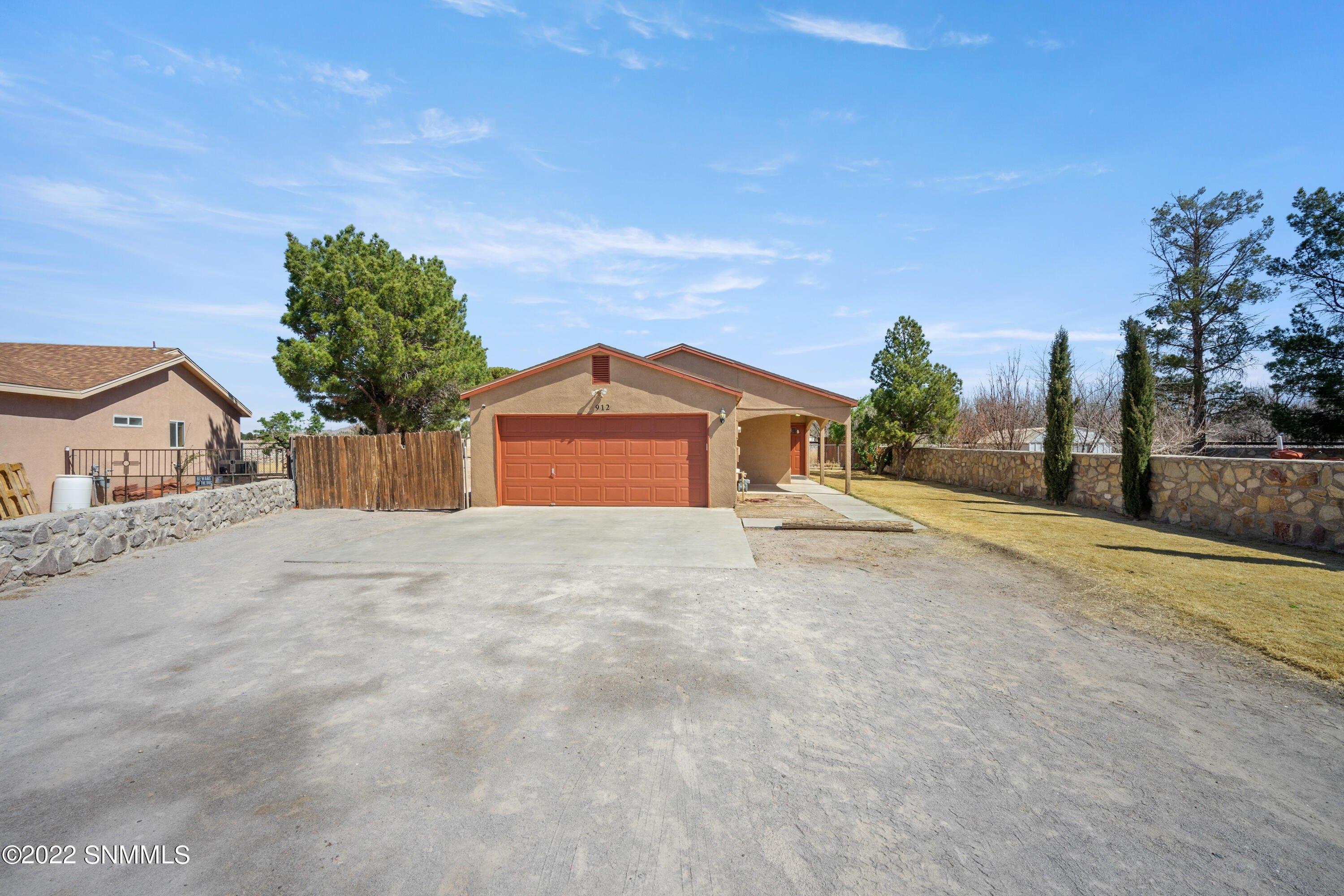 Lark Pl, Las Cruces, NM 88007